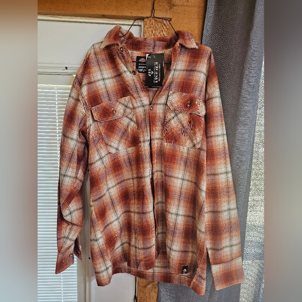 Dickies Skateboarding Plaid Flannel Top  NWT  Size XS Shirt Long Sleeve Fall